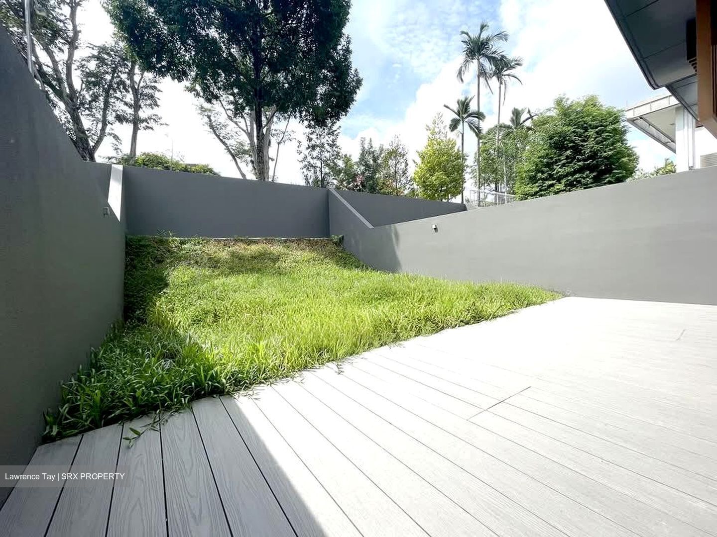 Seletar Hills Estate (D28), Terrace #588180031